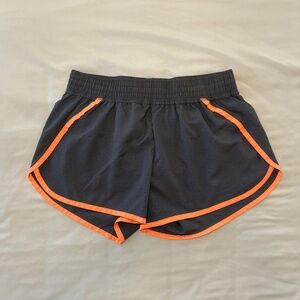 C9 by Champion Running Shorts Gray with Peach Trim Size Medium‎